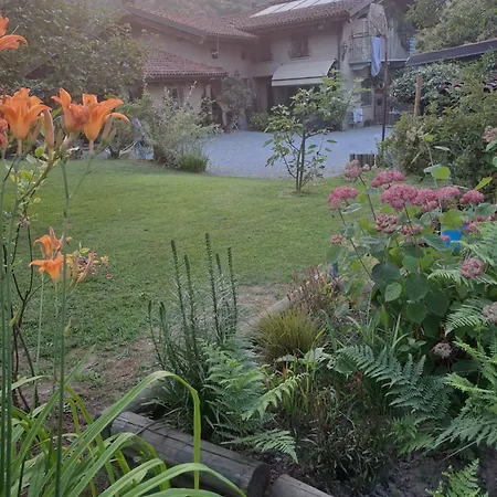 Il Giardino Di Fronte