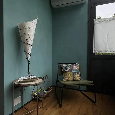 Il Giardino Di Fronte Apartment *